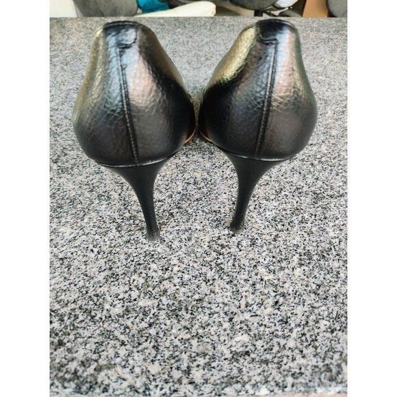 Givenchy Pointed Toe Heels - Picture 3 of 6